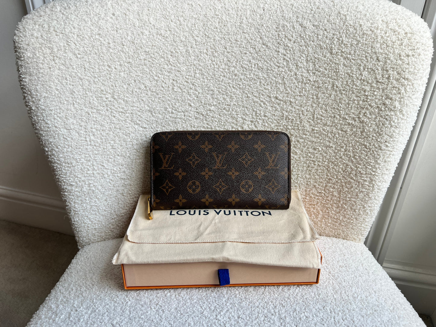 Louis Vuitton Zippy Organiser in Monogram (RRP £715)