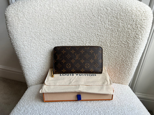 Louis Vuitton Zippy Organiser in Monogram (RRP £715)