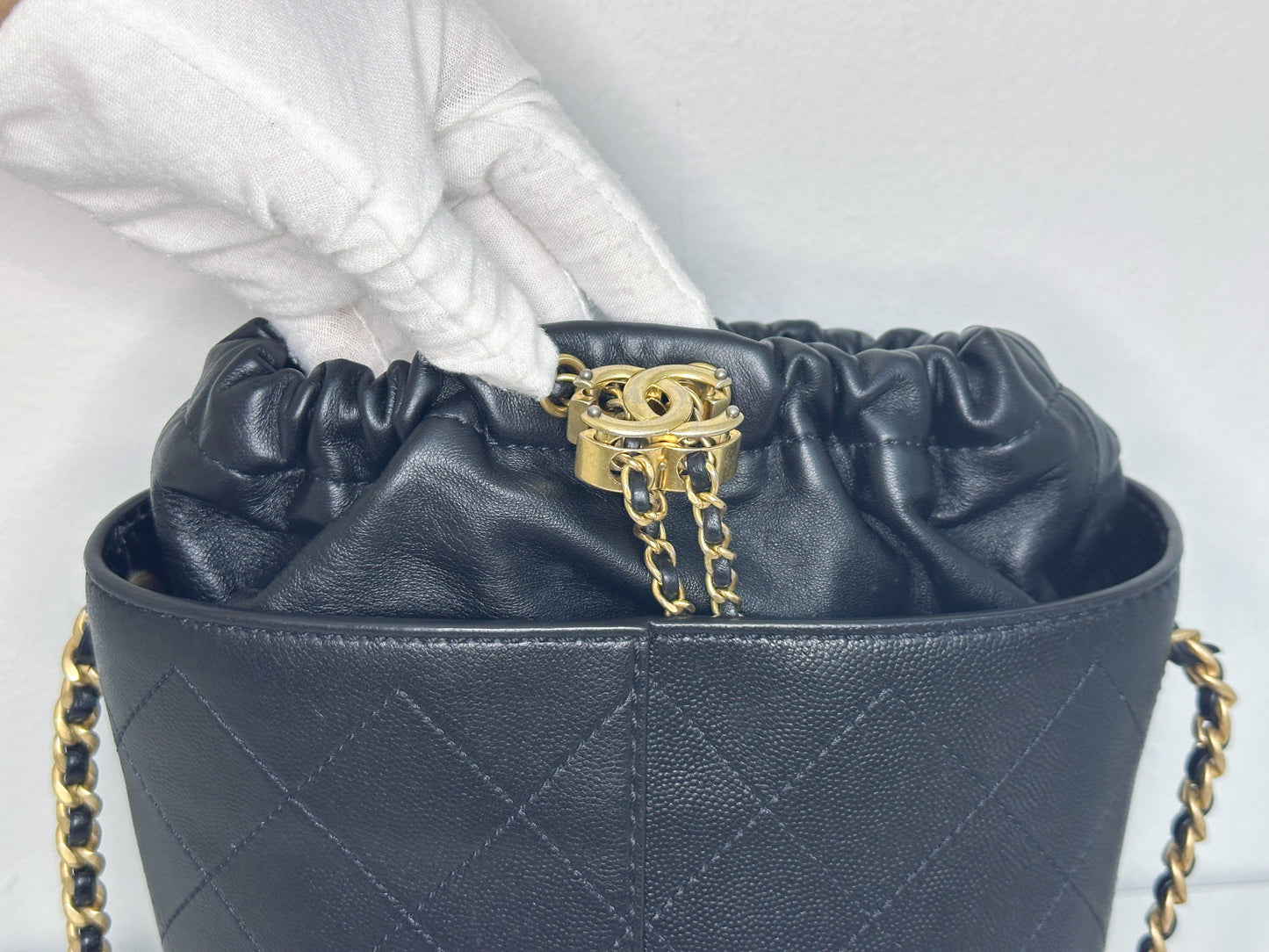Chanel Drawstring Bucket Bag Quilted Black Caviar Aged Gold Hardware 3088 holo card
