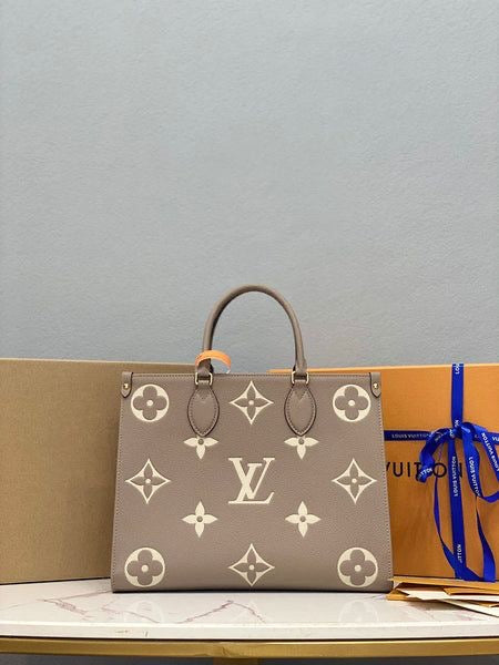 LOUIS VUITTON ON-THE-GO MM