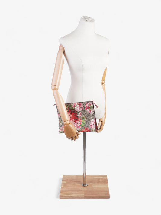 Gucci Blooms Zip Pouch GG Supreme / Bloom Coated Canvas Large