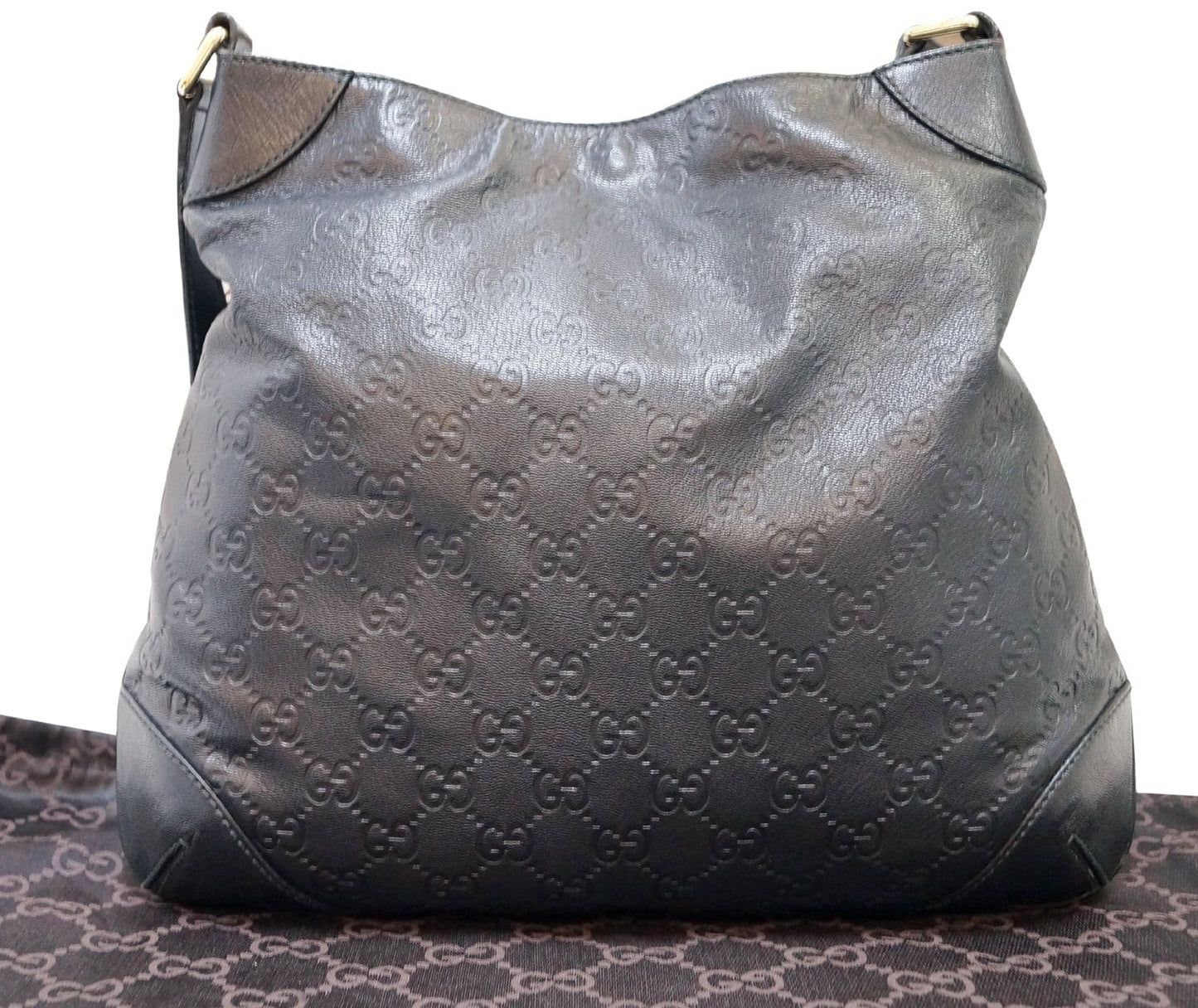 GUCCI GG Guccissima Leather Black Shoulder Bag 248272