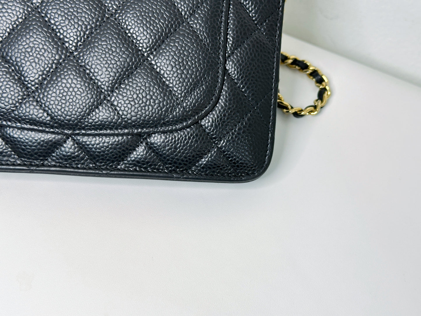 Chanel Classic Wallet on Chain Caviar Black GHW 2859 Holo card
