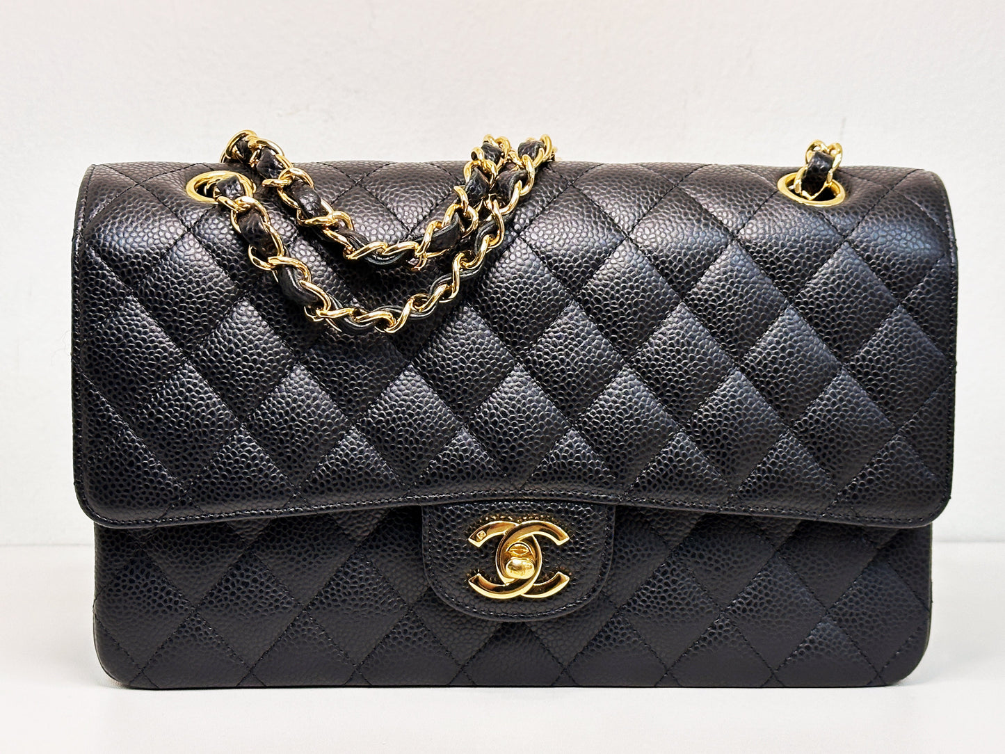 CHANEL Classic Double Flap Medium Shoulder Bag Black Caviar 24k GHW 1125 holo card