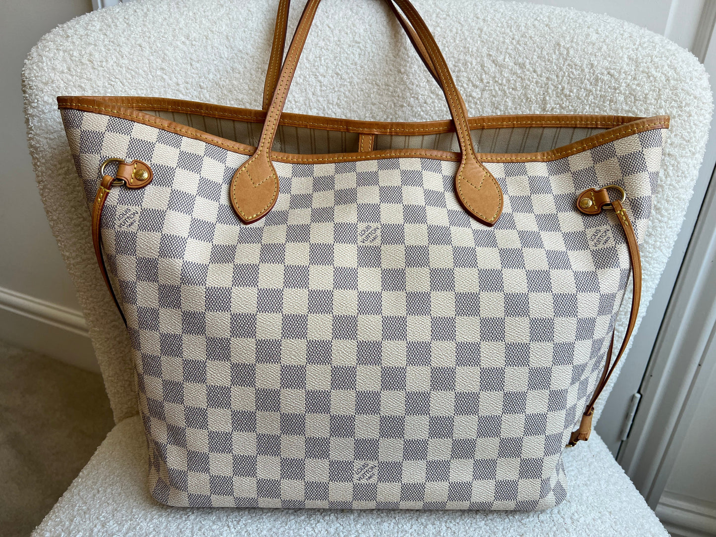 Louis Vuitton Neverfull MM Damier Azur (RRP £1,430)