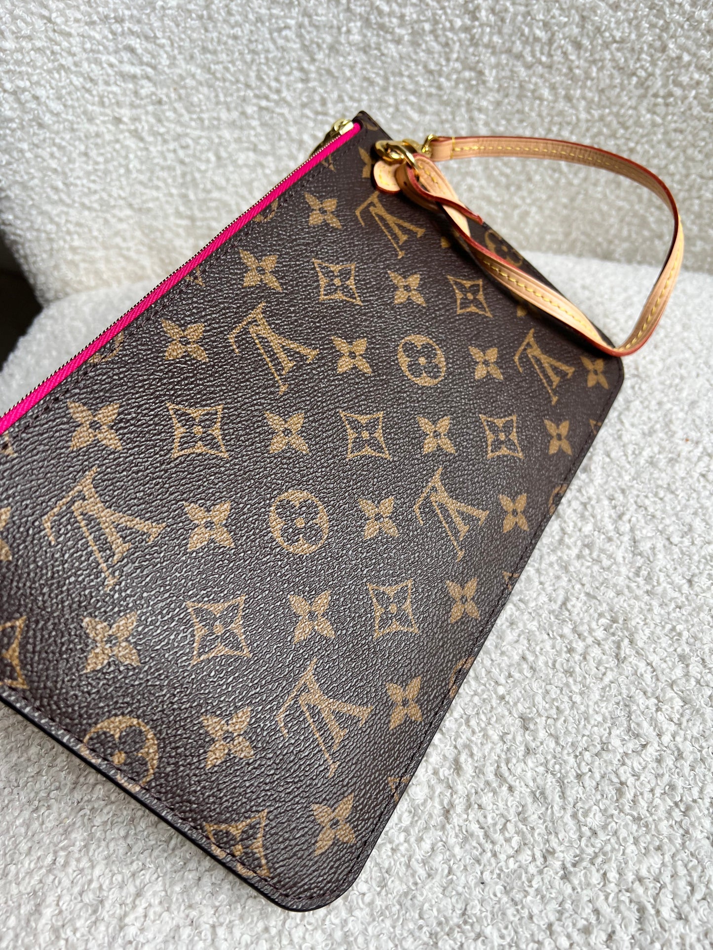 Louis Vuitton Pouch (from Neverfull MM) in Monogram
