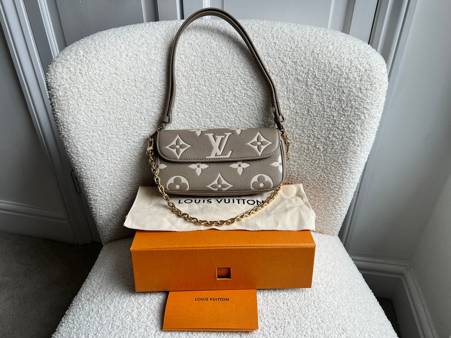 Louis Vuitton Ivy Wallet on Chain Bag Bicolour Empreinte (RRP £1,550)