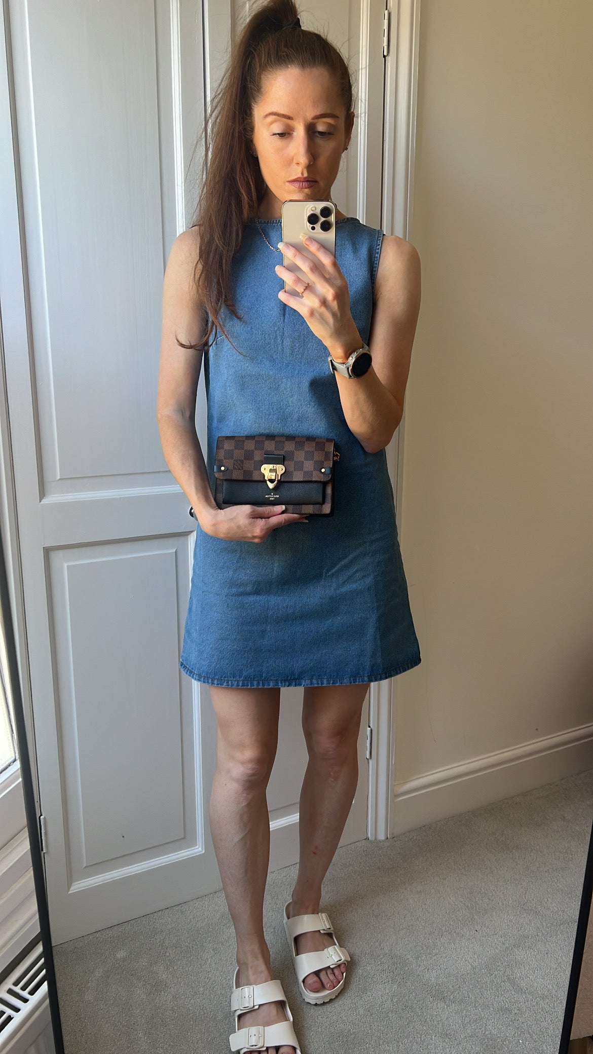 Louis Vuitton Black and Damier Ebene Vavin Chain Wallet (RRP £1280)