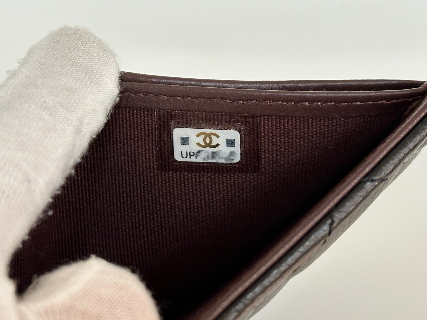 CHANEL CLASSIC TRIFOLD COMPACT IN BLACK CAVIAR  WALLET GHW UPKJ holo