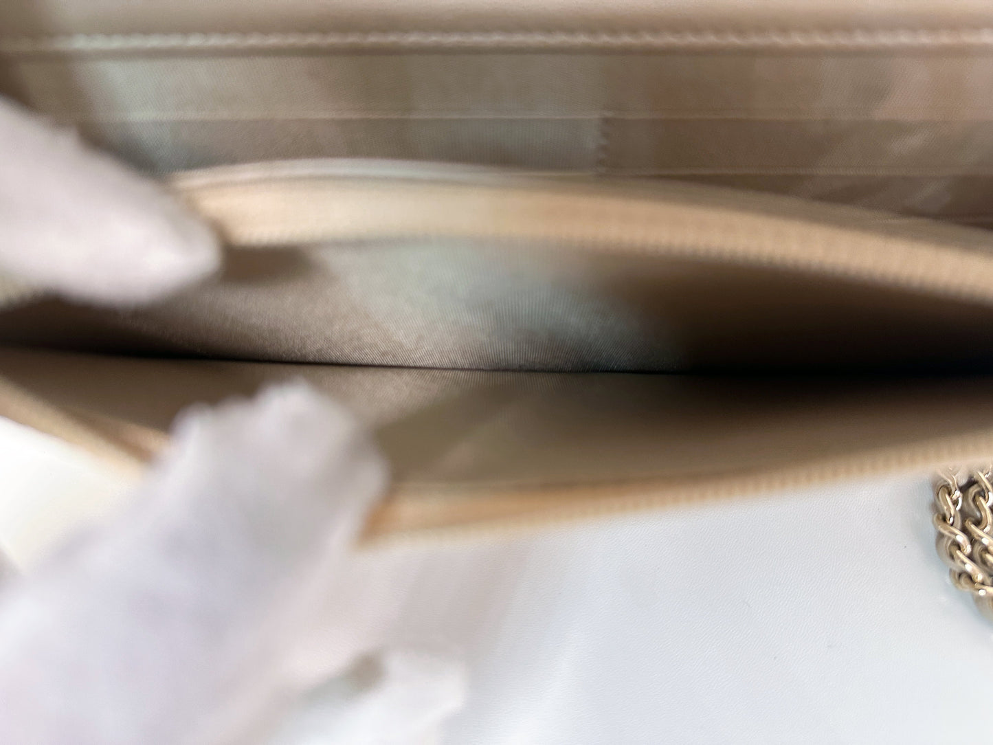 Chanel Camellia Embossed Wallet On Chain 2465 holo card