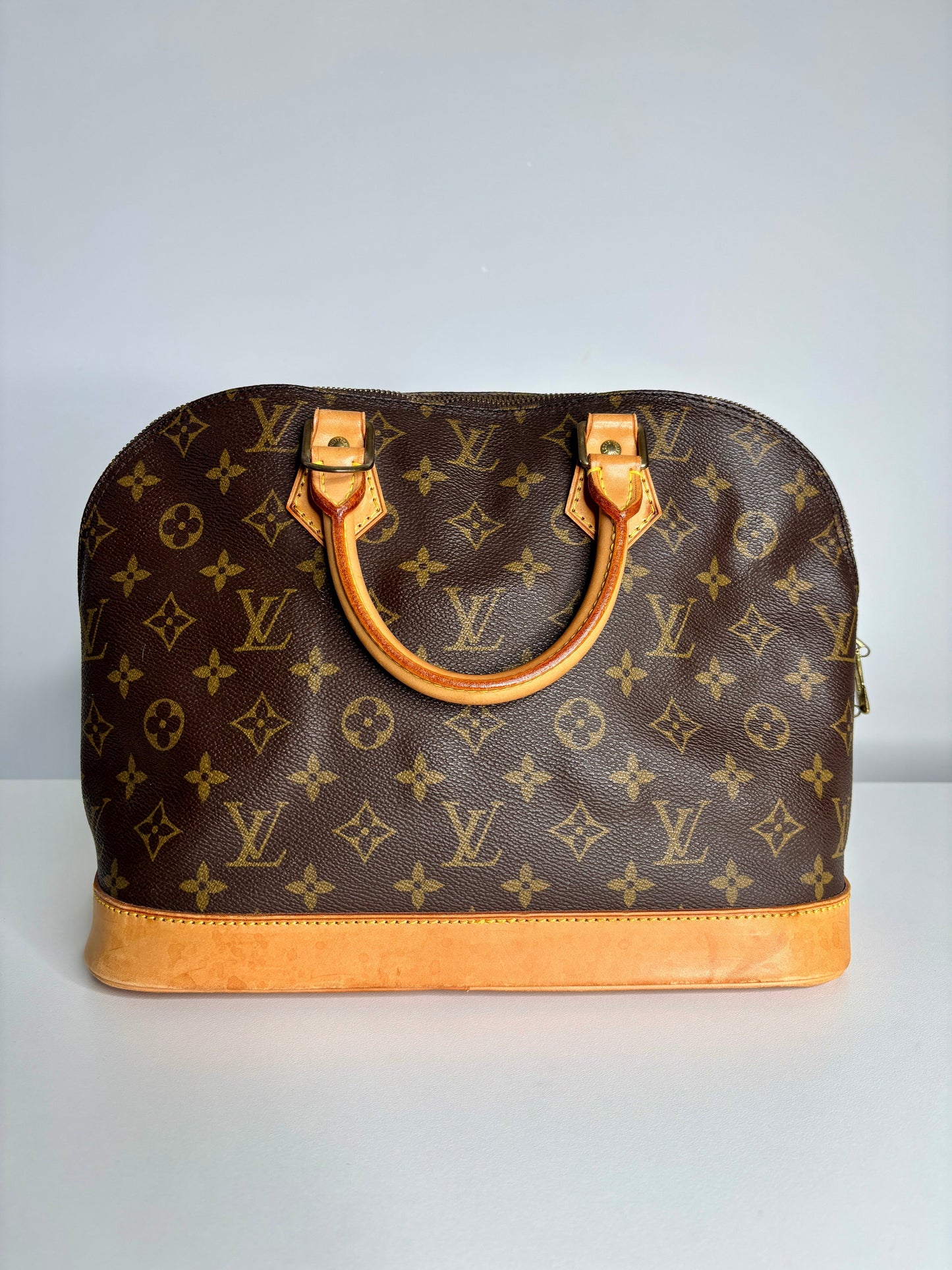 Louis Vuitton Alma PM Monogram Canvas Handbag - Preloved