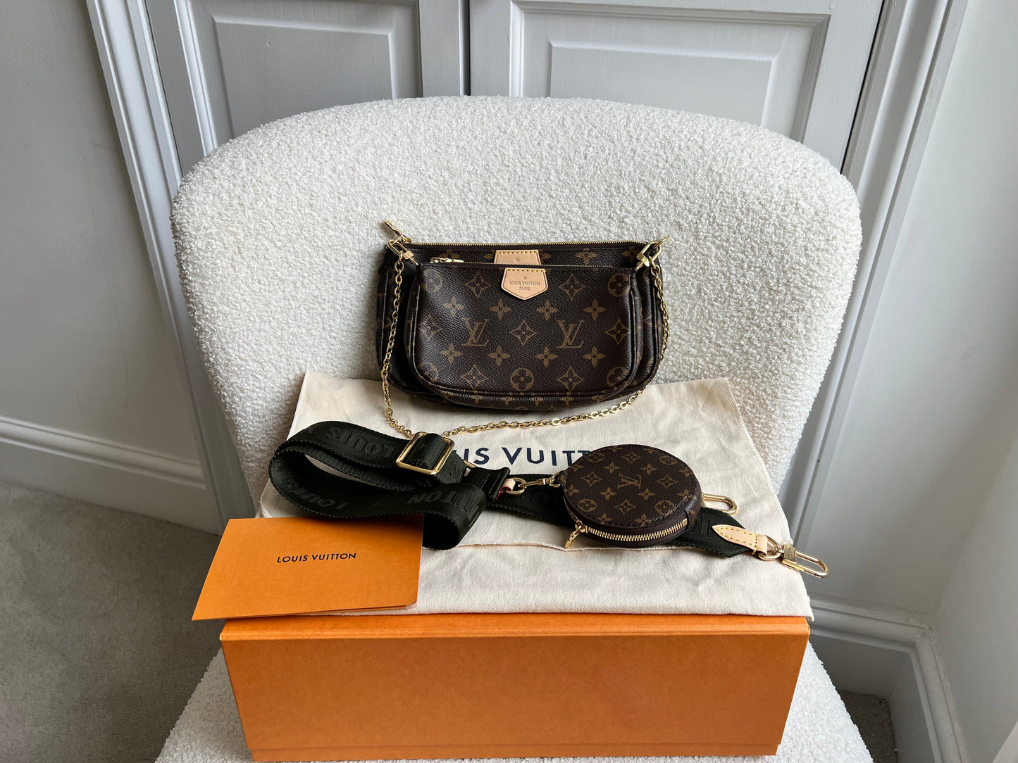 Louis Vuitton Multi Pochette Accessoires Khaki (RRP £2030)