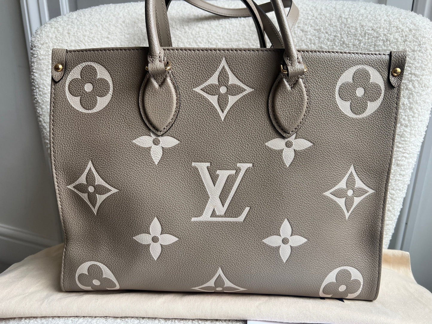 Louis Vuitton On the Go MM Bicolour Empreinte (RRP £2,610)