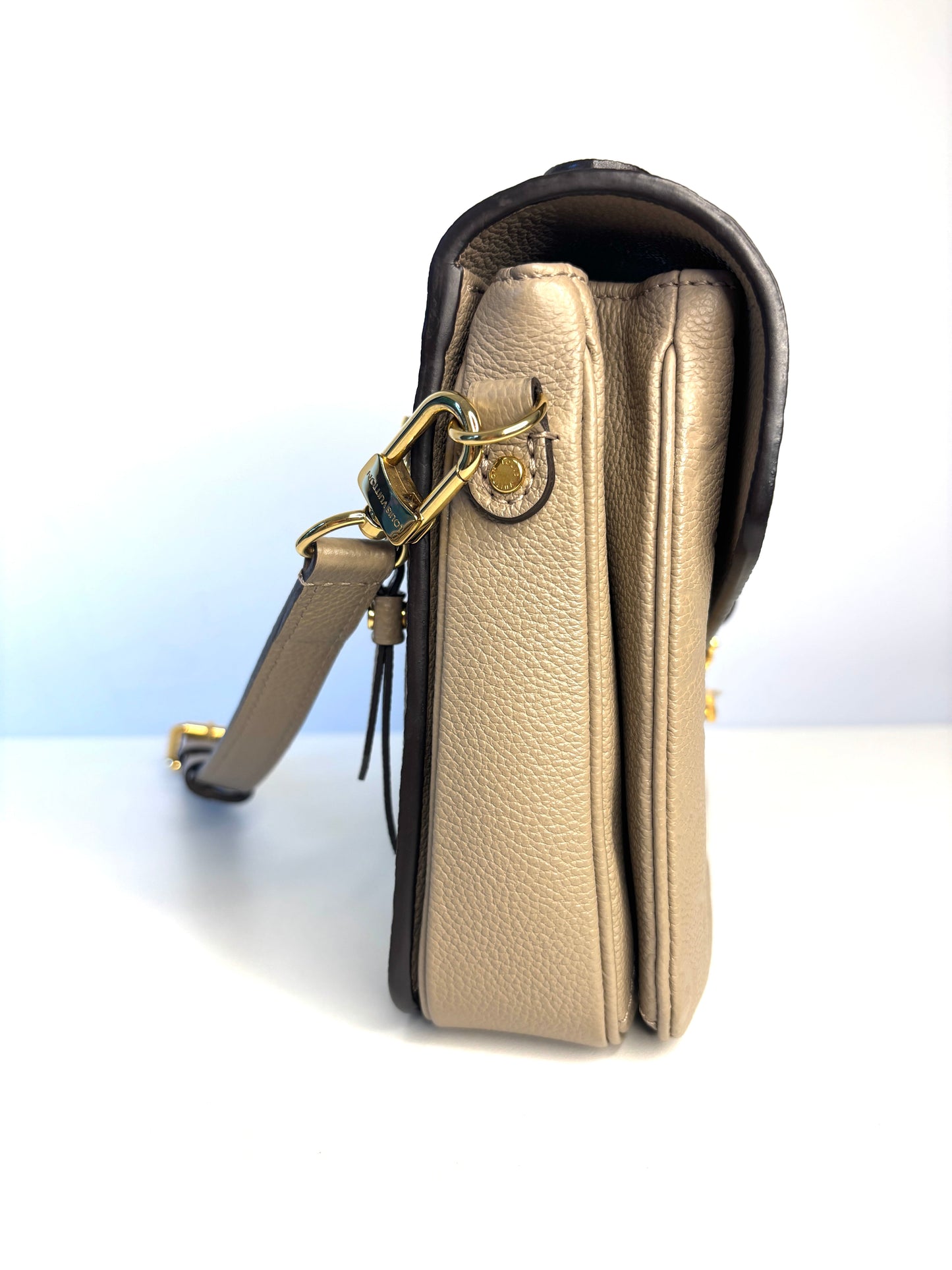 Louis Vuitton Empreinte Pochette Metis Tourterelle Shoulder Bag - Preloved (like new)