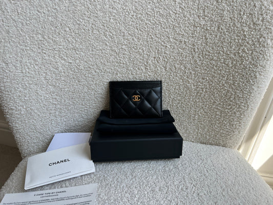 Chanel Black Lambskin Card Holder with Gold Hardware (RRP £420)