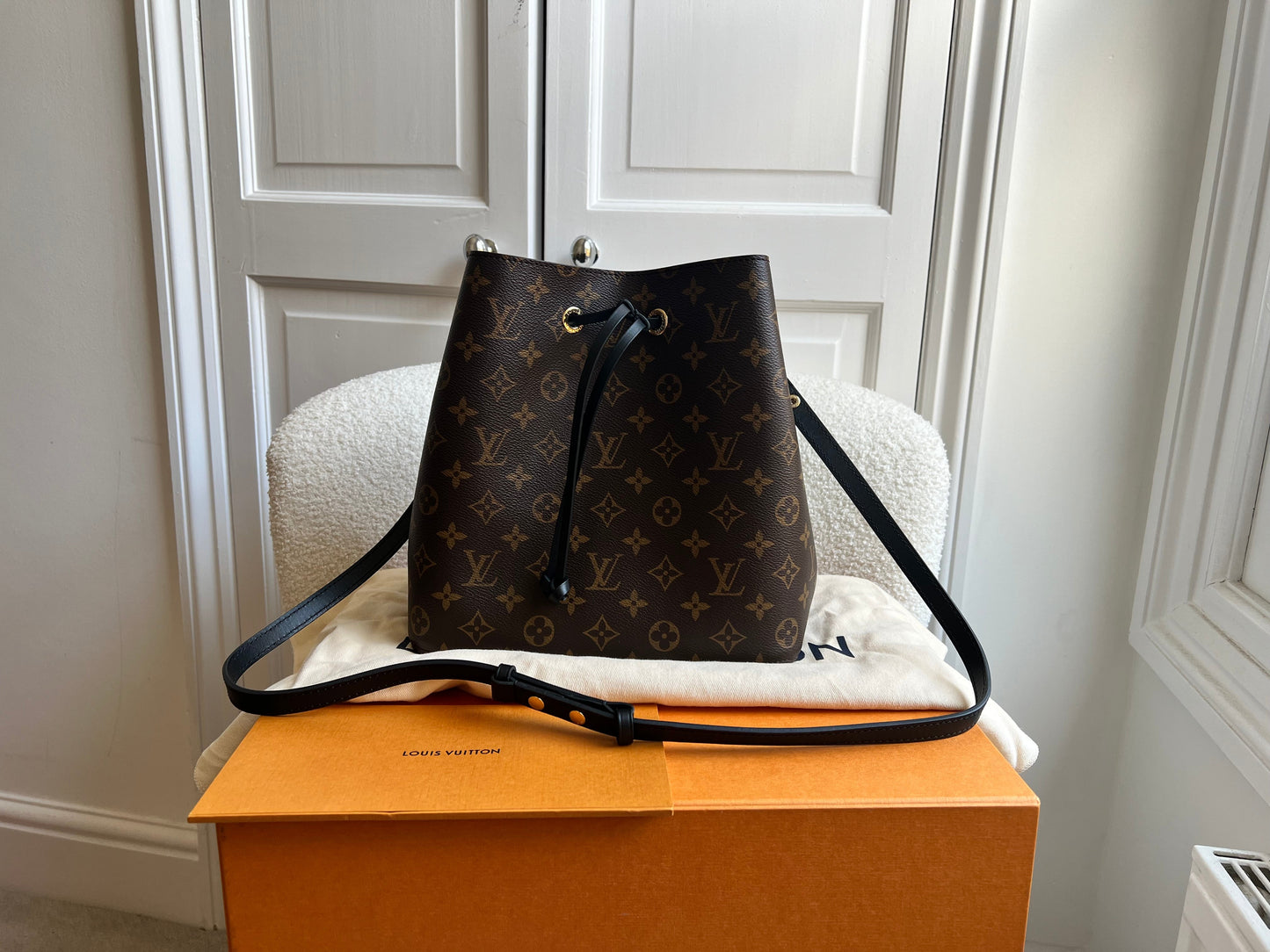 Louis Vuitton Neo Noe Monogram and Black (RRP £1,790)