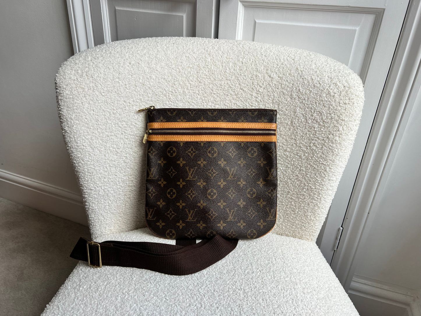 Louis Vuitton Bosphore Messenger Monogram