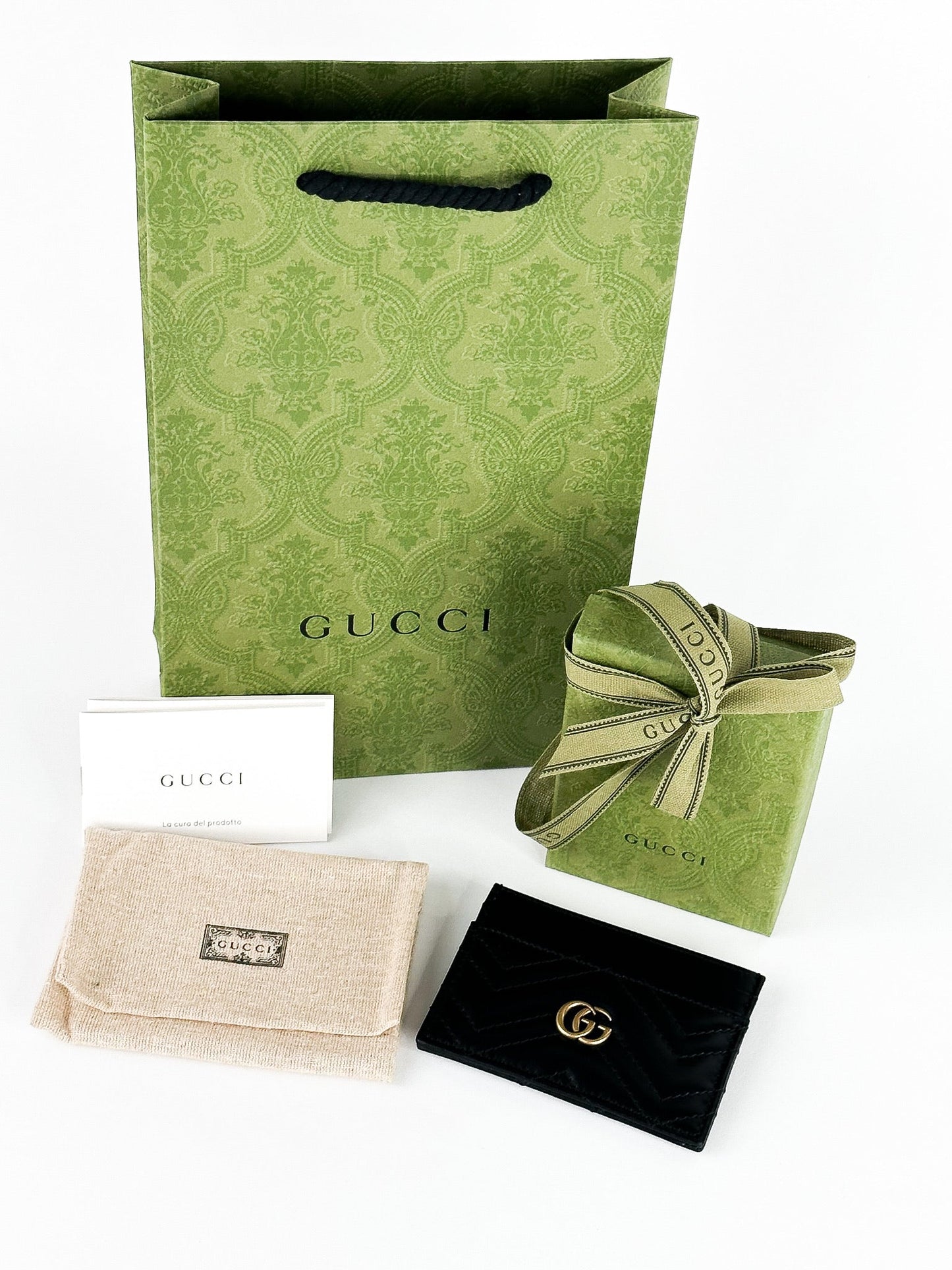 Gucci GG Marmont Leather Card Holder