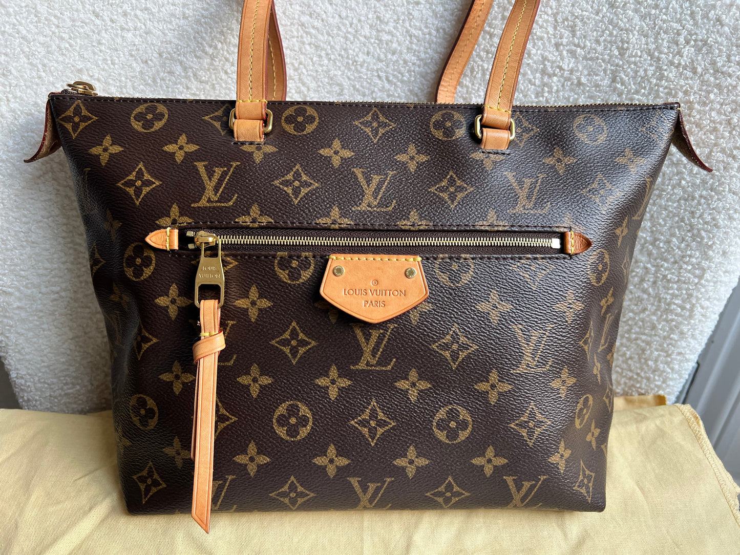 Louis Vuitton Lena PM Monogram