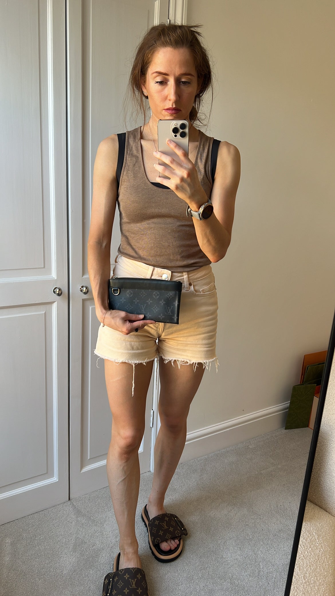 Louis Vuitton Pouch Discovery Pouch PM Monogram Eclipse (RRP £550)