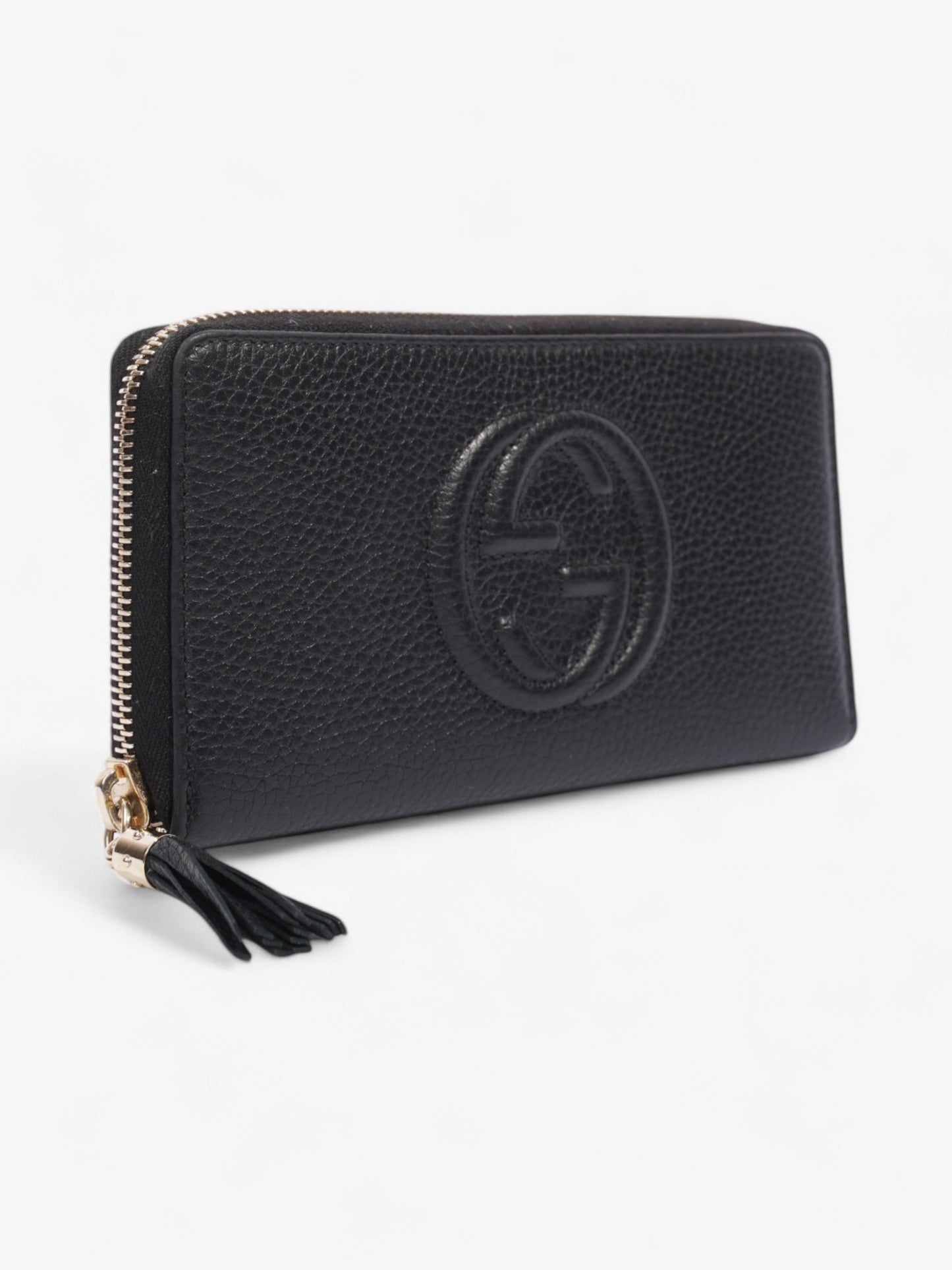 Gucci Soho Interlocking G Tassel Round Long Wallet Black / Light Gold Leather