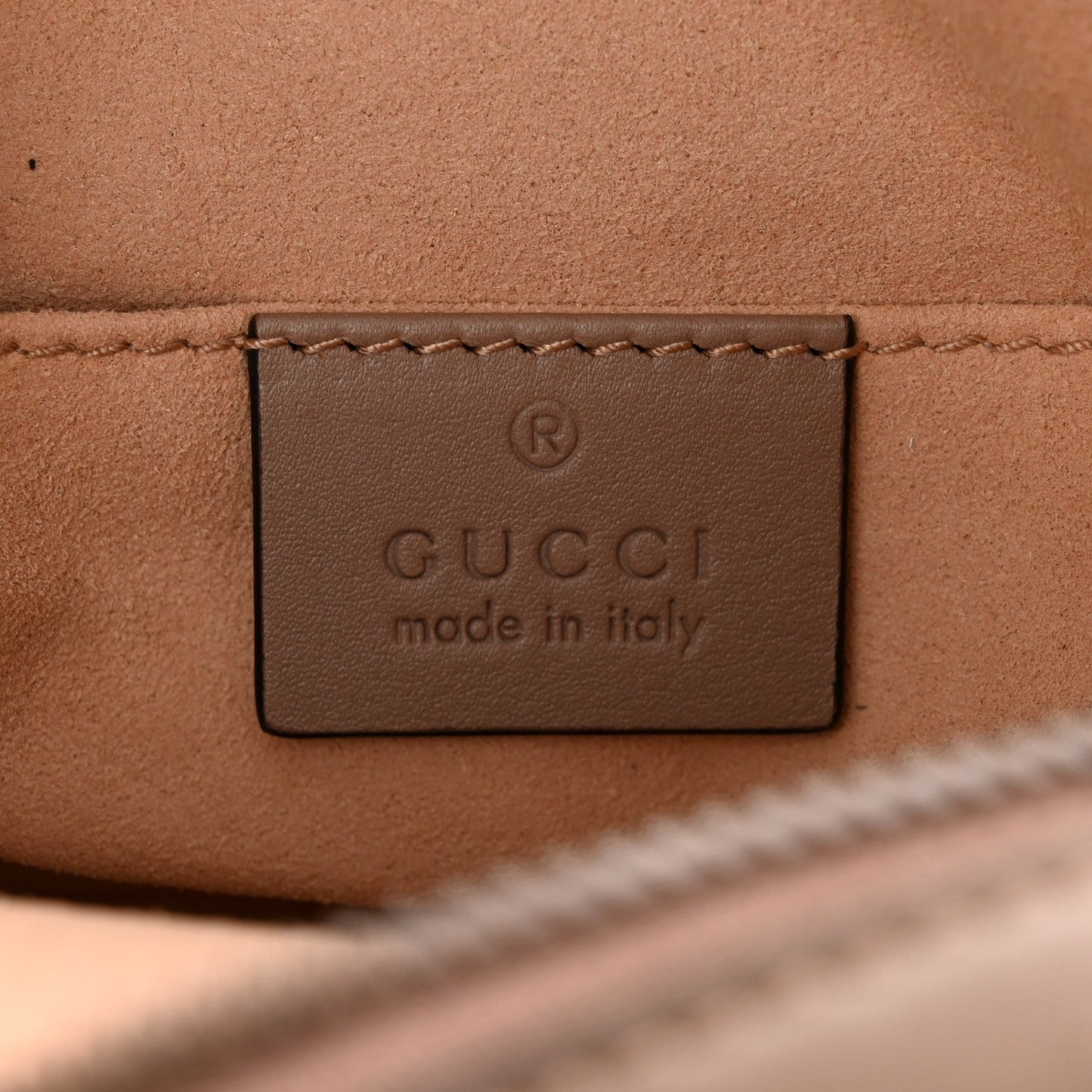 GUCCI CALFSKIN GG MARMONT MATELASSE BELT BAG