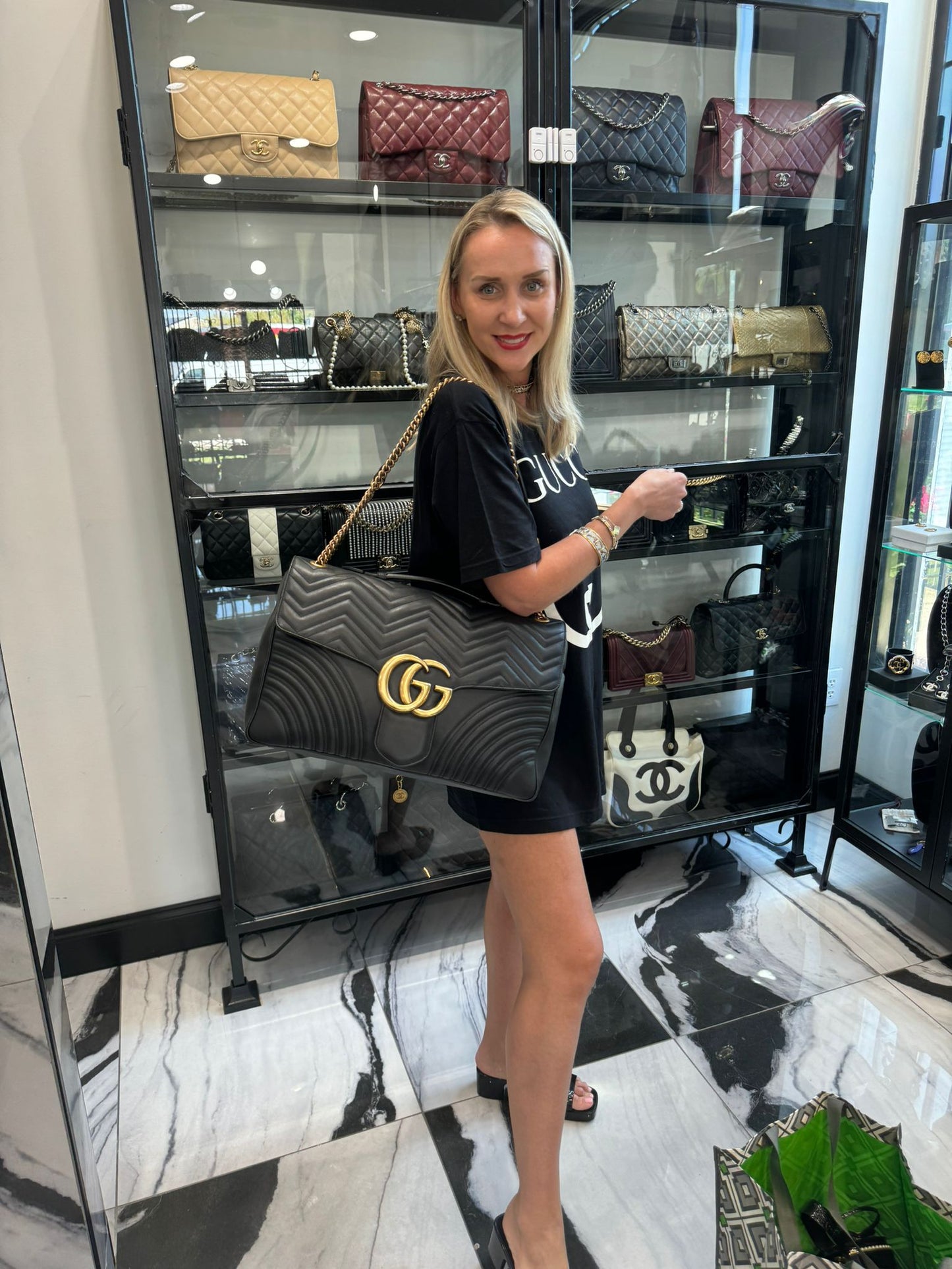 GUCCI GG MARMONT MATELASSE CALFSKIN LEATHER MAXI TOP HANDLE SHOULDER BAG