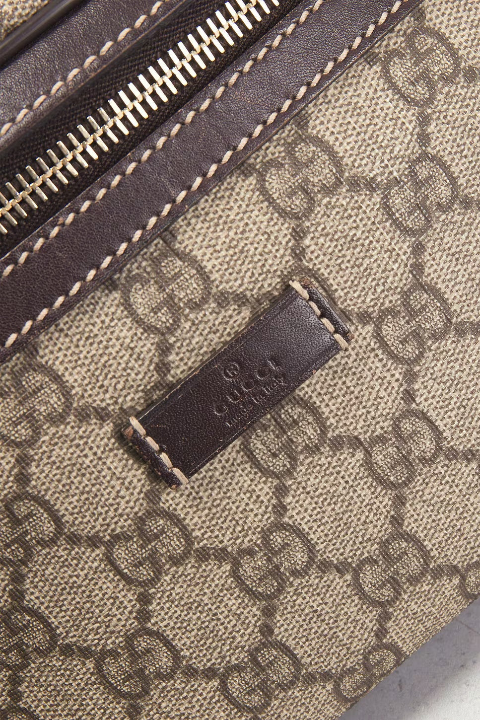 GUCCI GG SUPREME MONOGRAM LARGE BELT BAG