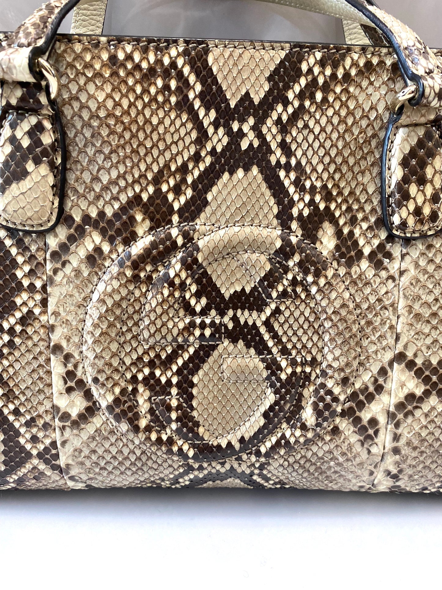 GUCCI MEDIUM PYTHON TOTE
