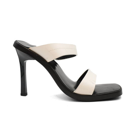 Gucci Mules - Women's 6