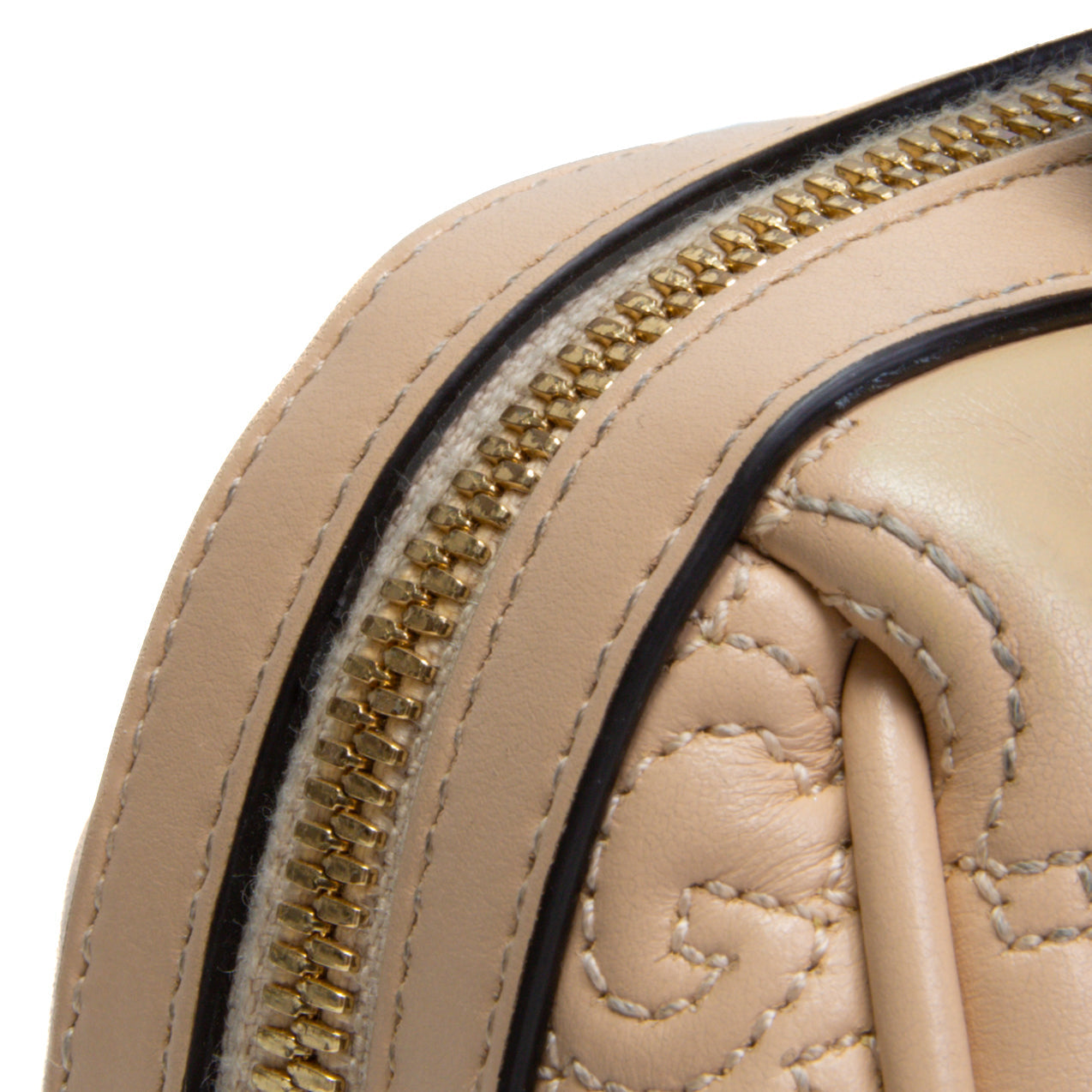 GUCCI GG Matelasse Handbag - Neutral OUTLET FINAL SALE