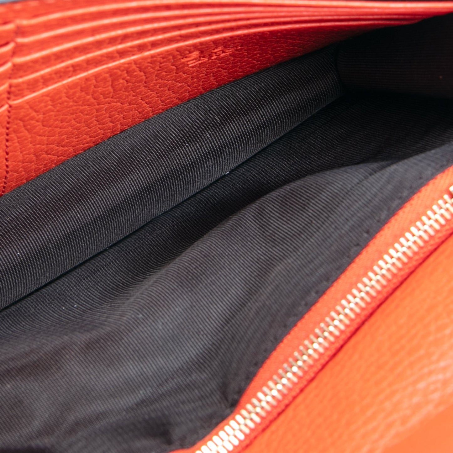 GUCCI Betty Wallet On Chain - Orange OUTLET FINAL SALE