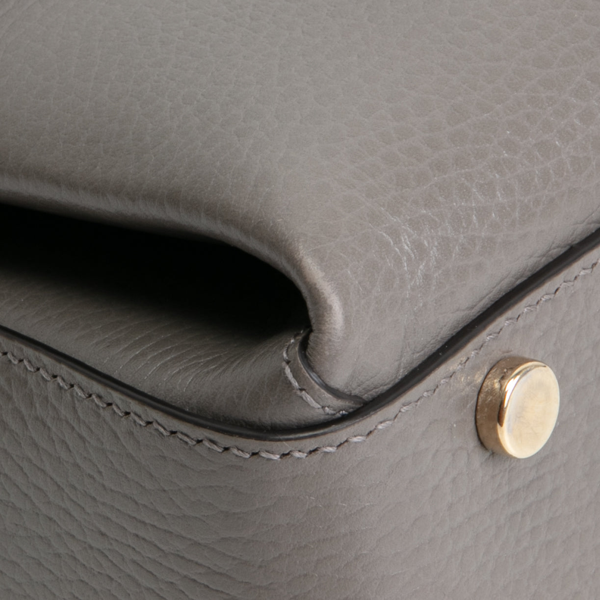 GUCCI Dollar Calfskin Small Interlocking G Top Handle Bag- Grey