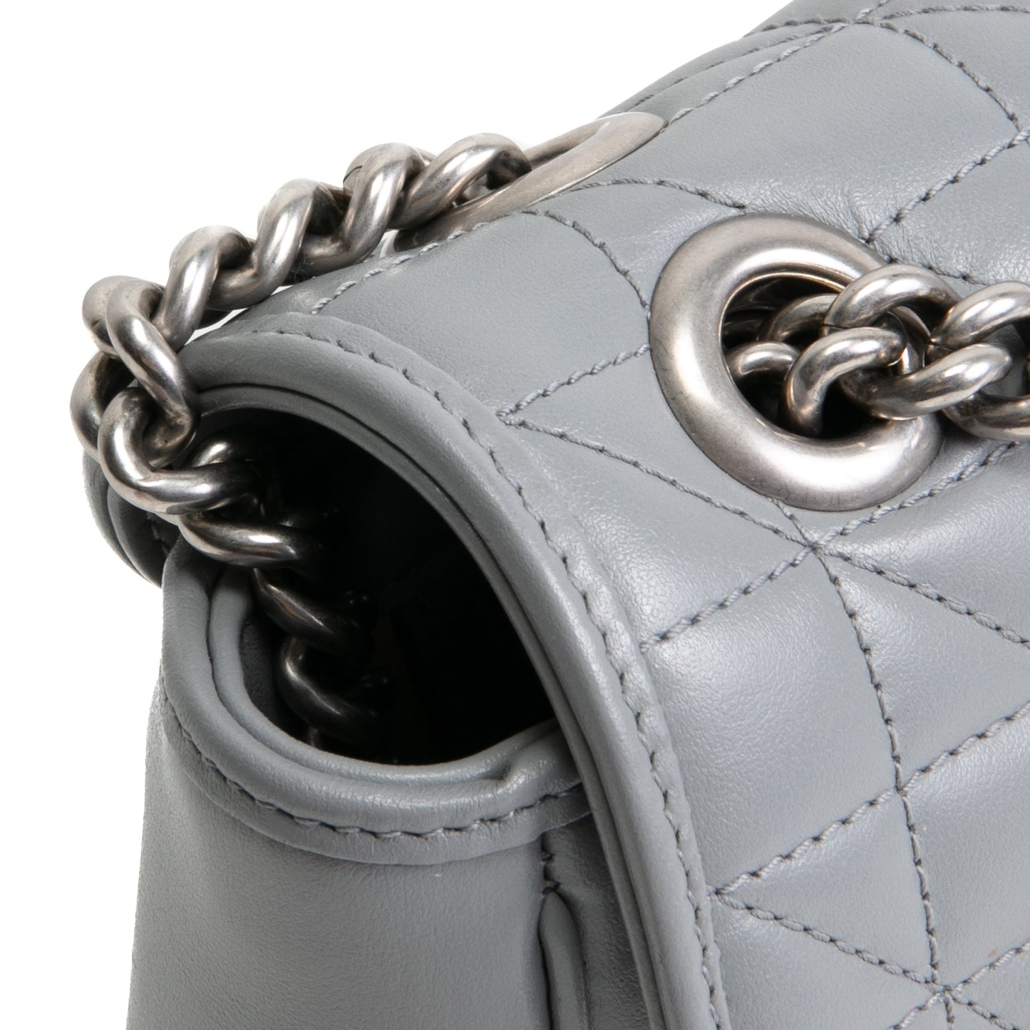 GUCCI Aria Marmont Matelasse Small Shoulder Bag - Grey