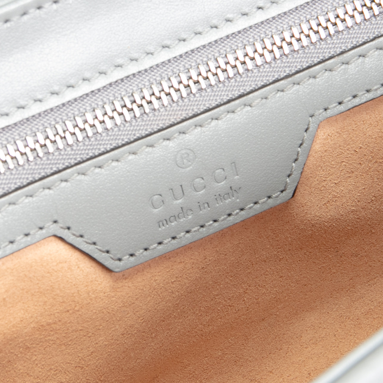 GUCCI Aria Marmont Matelasse Small Shoulder Bag - Grey