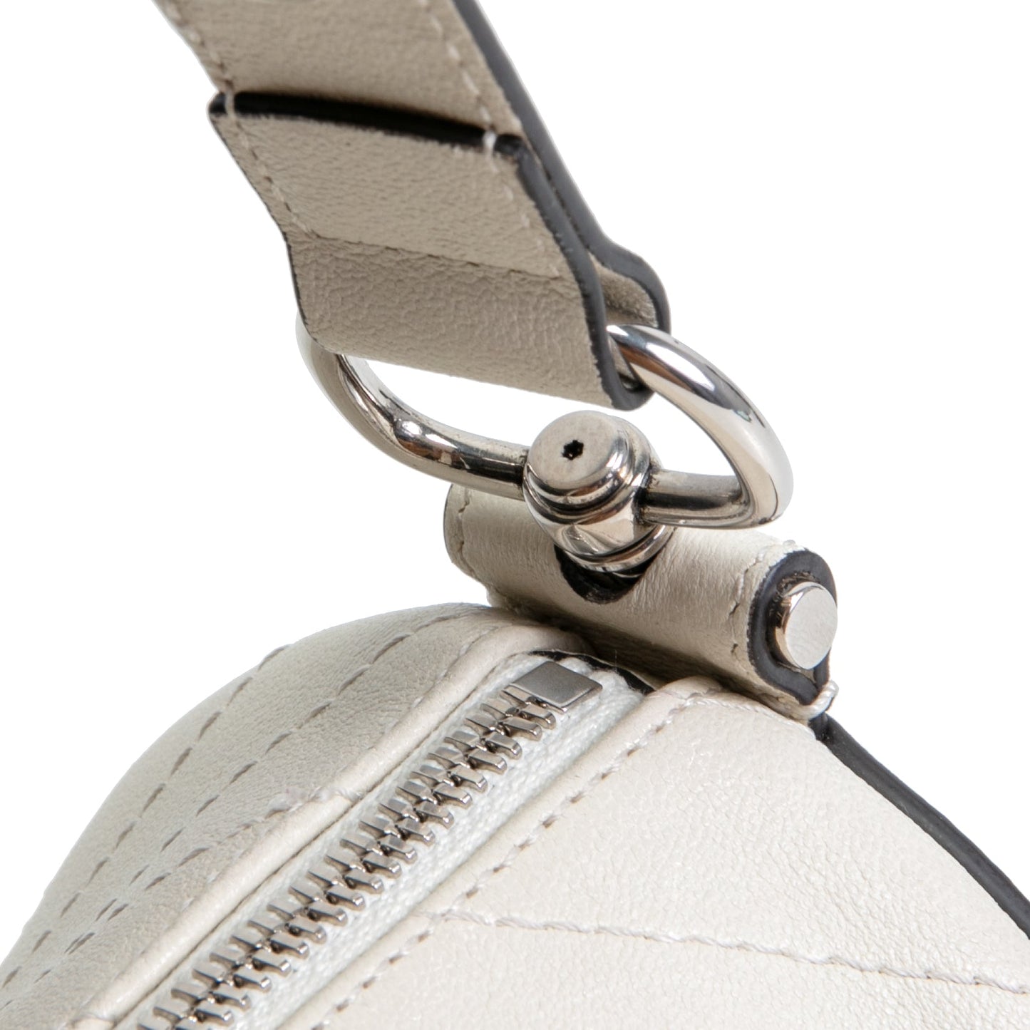 GUCCI Small Blondie Barrel Shoulder Bag- White