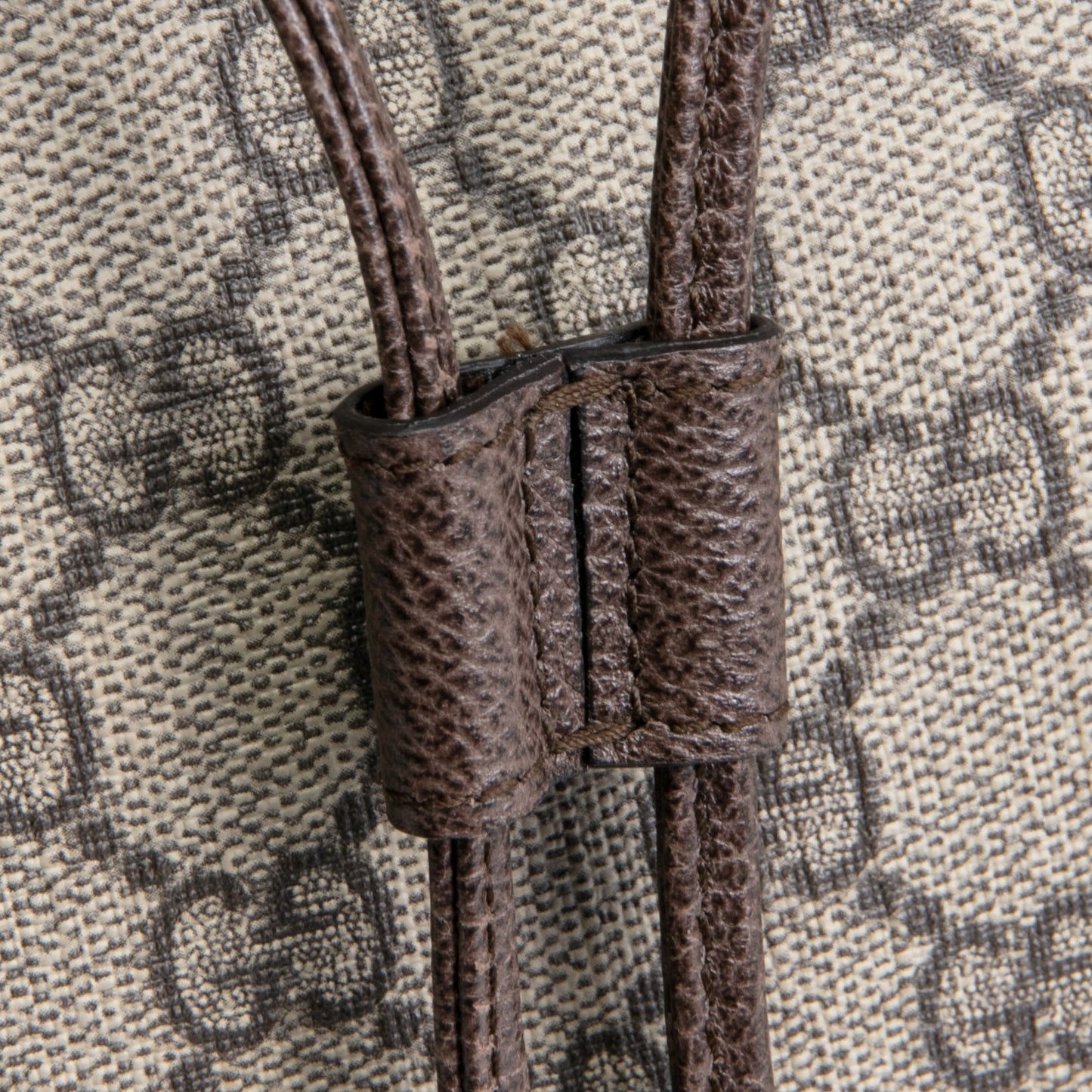 GUCCI GG Supreme Ophidia Bucket Bag