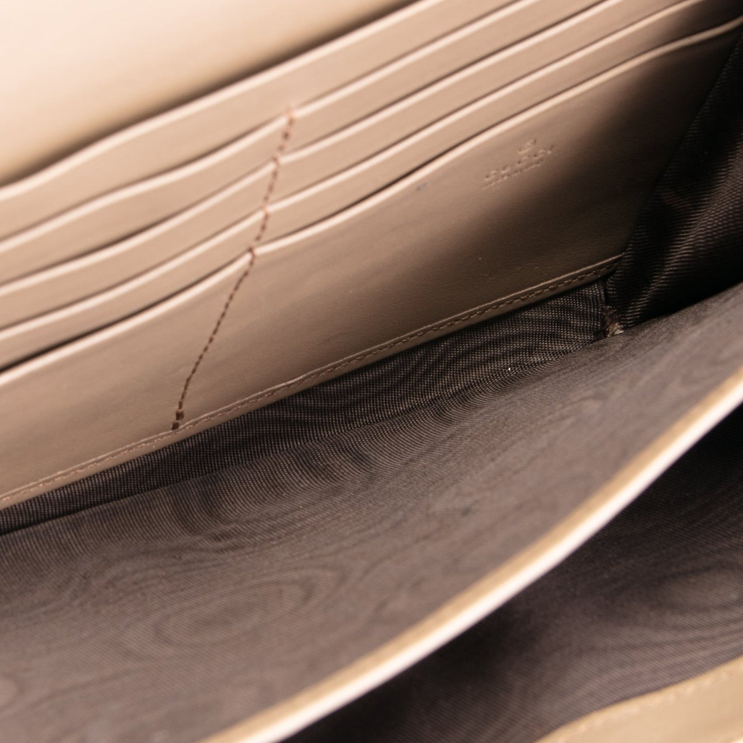 GUCCI GG Supreme Dionysus Chain Wallet