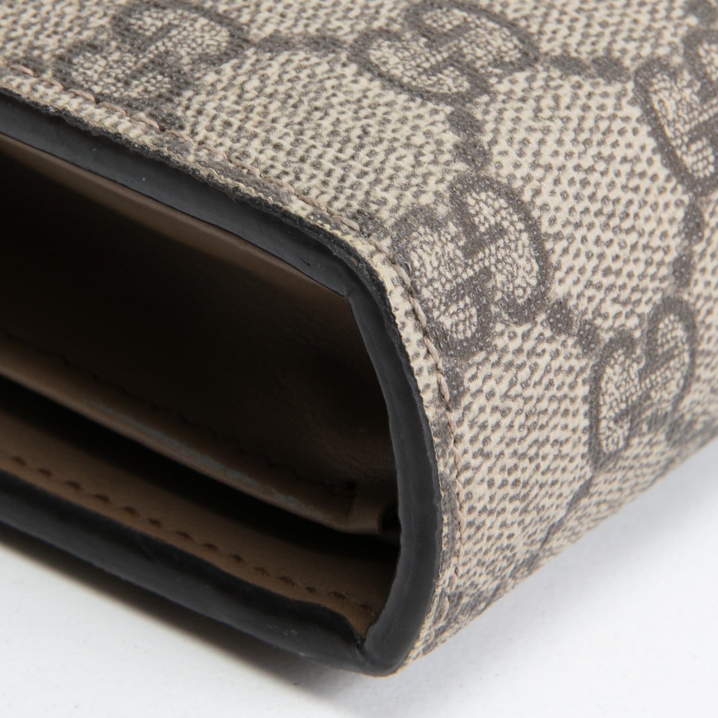 GUCCI GG Supreme Dionysus Chain Wallet