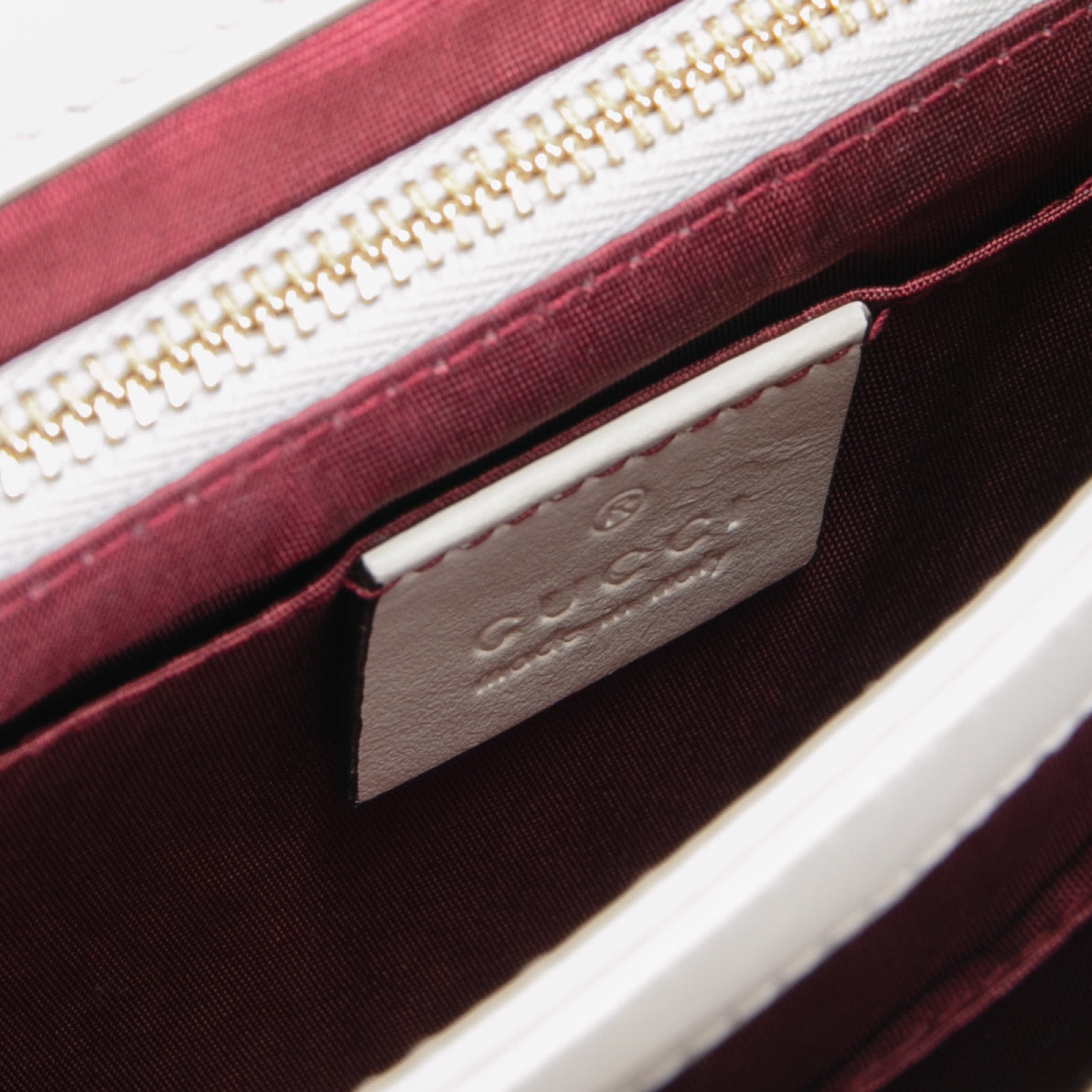 GUCCI Small Zumi Shoulder Bag - Ivory