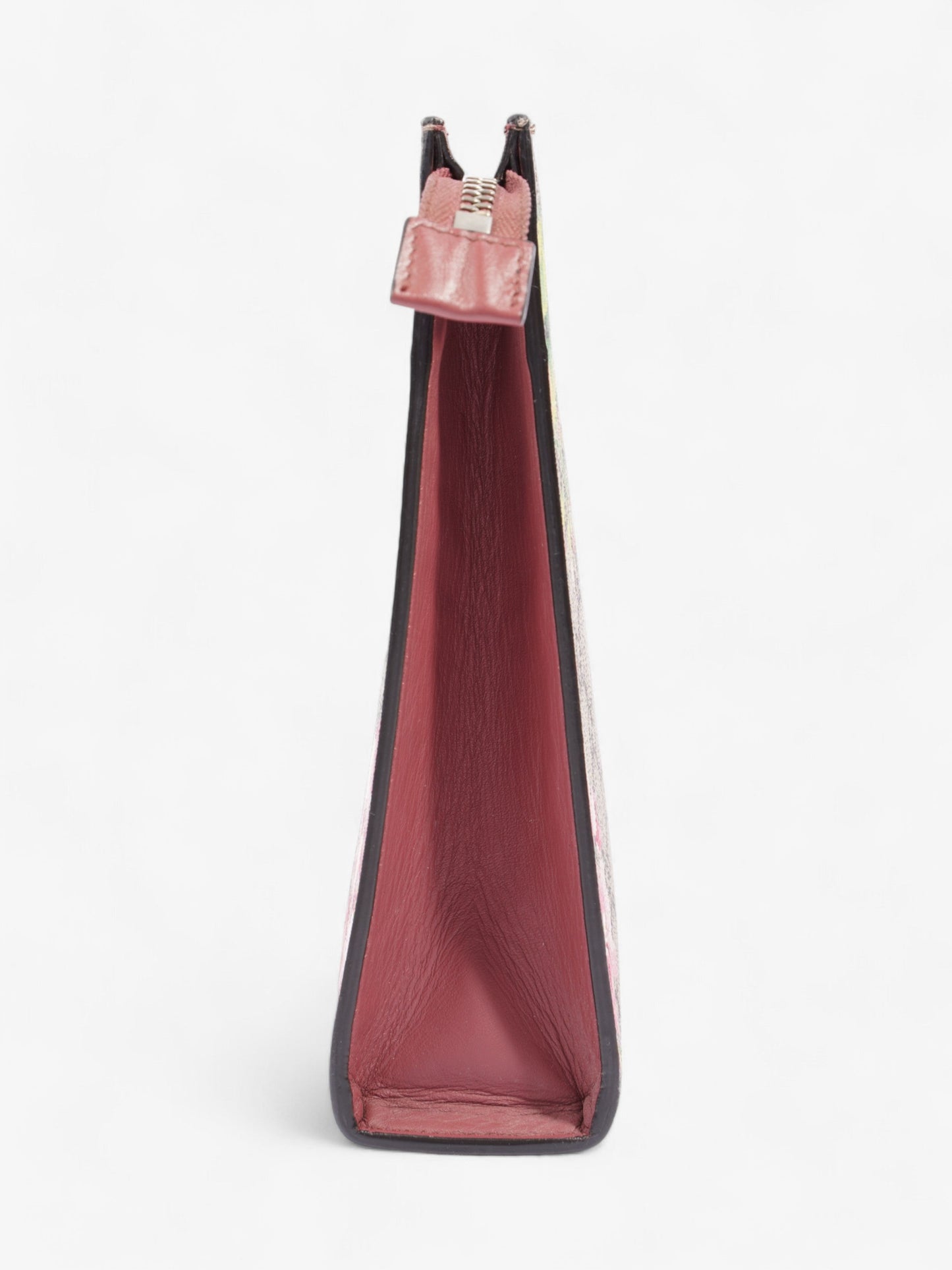 Gucci Blooms Clutch GG Supreme / Bloom Coated Canvas