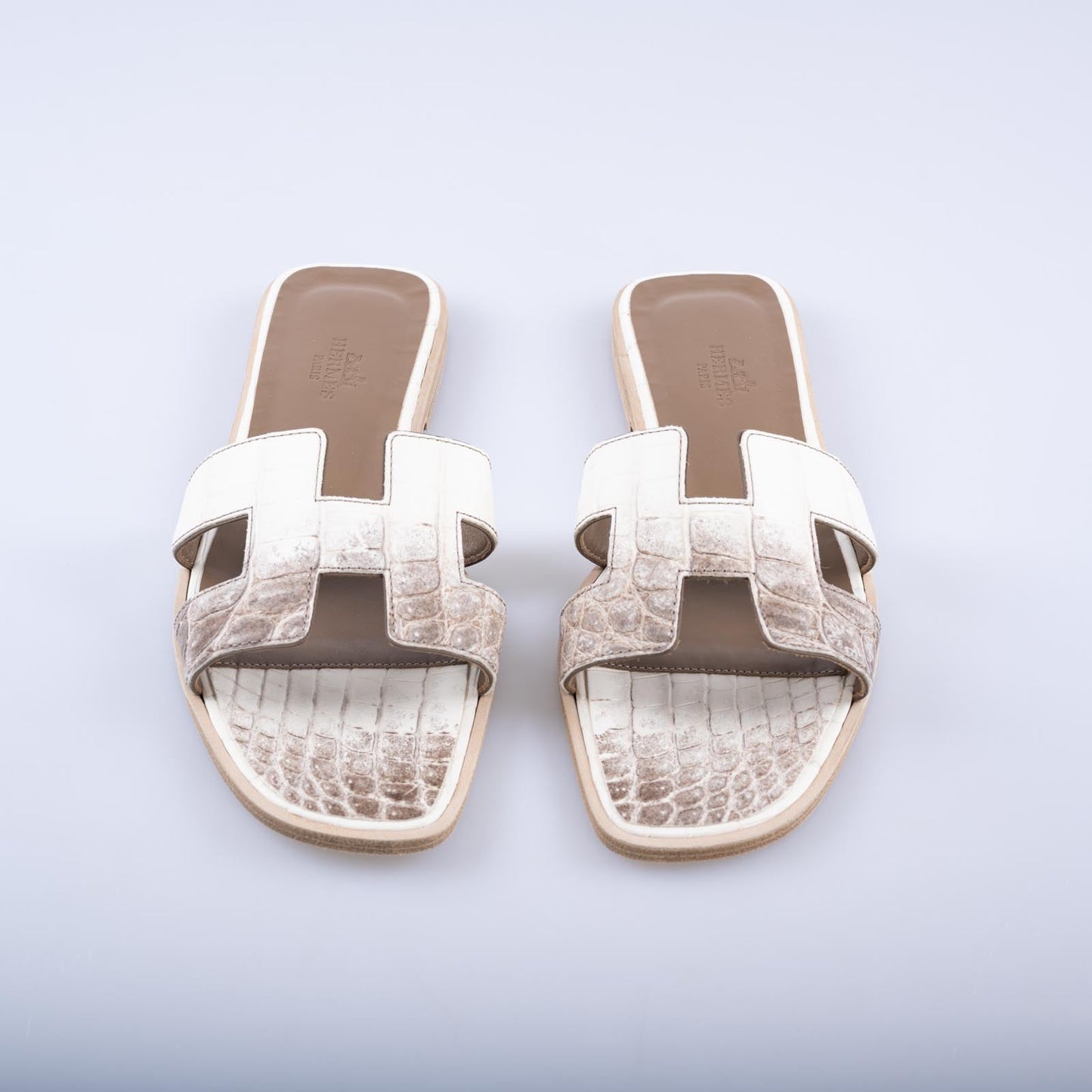 Hermès Himalayan Oran Sandals Matte Niloticus Crocodile 37 Blanc