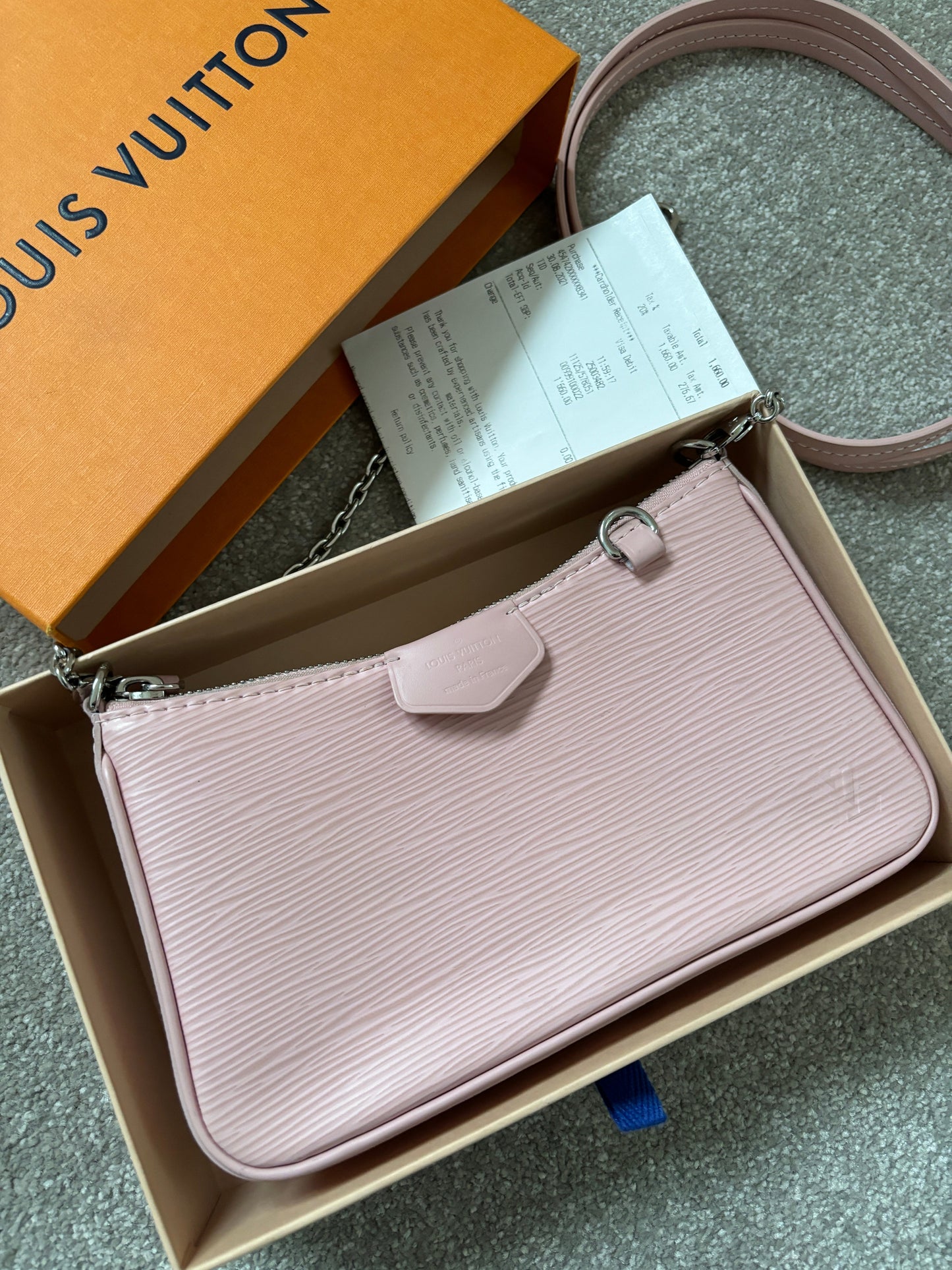 Louis Vuitton Easy Pouch Rose Ballerine Epi Leather Bag
