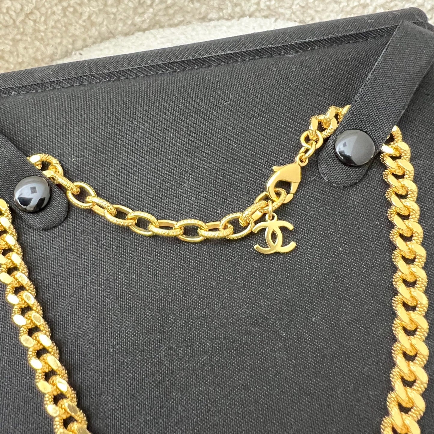 Chanel Classic Choker with Crystal Studded CC Logo in GHW (Model: AB8930)