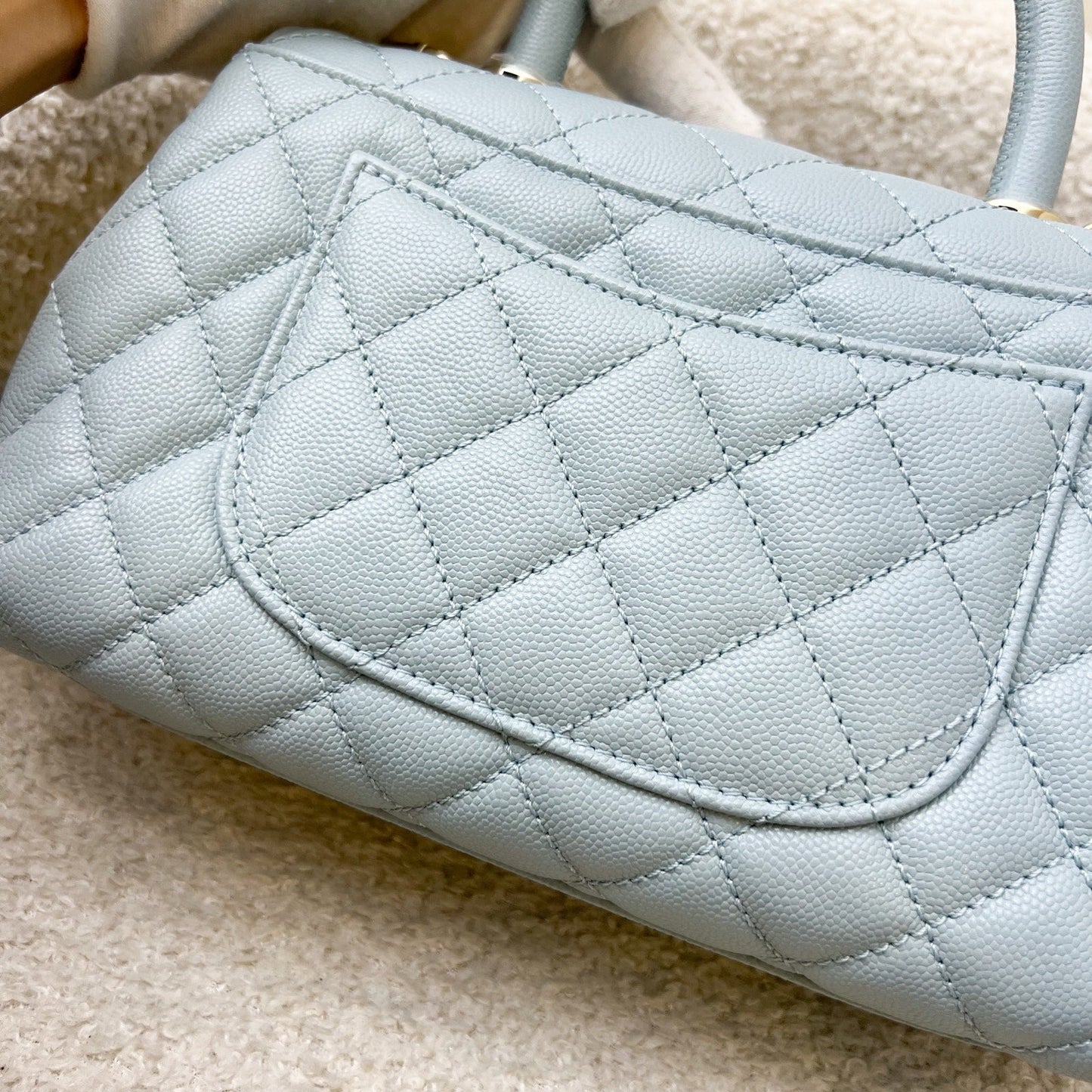 Chanel Small (24cm) Coco Handle in 22P Robin Egg Blue Caviar and LGHW (Model: A92990)