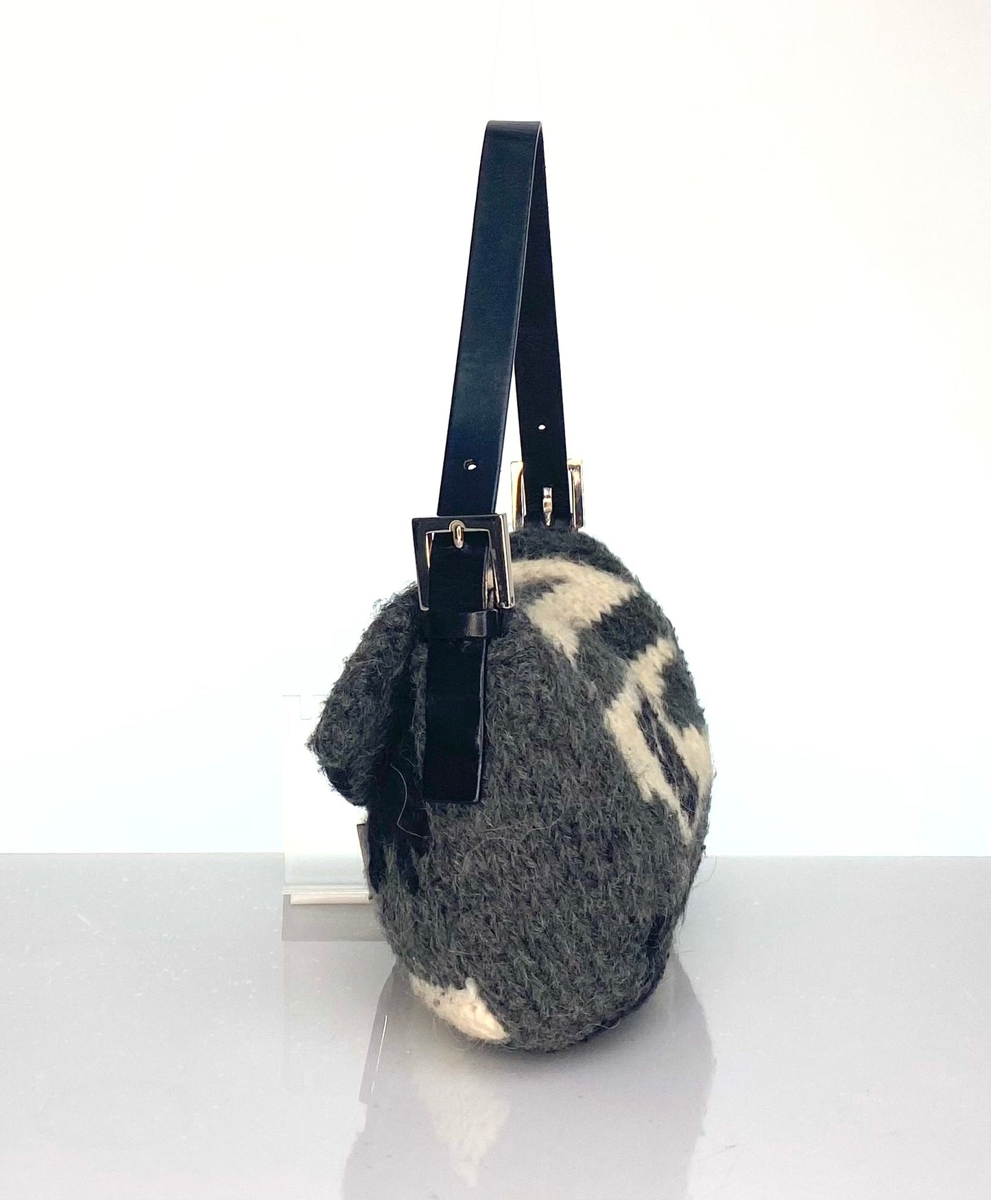 Preloved Fendi Sweater Knit Baguette