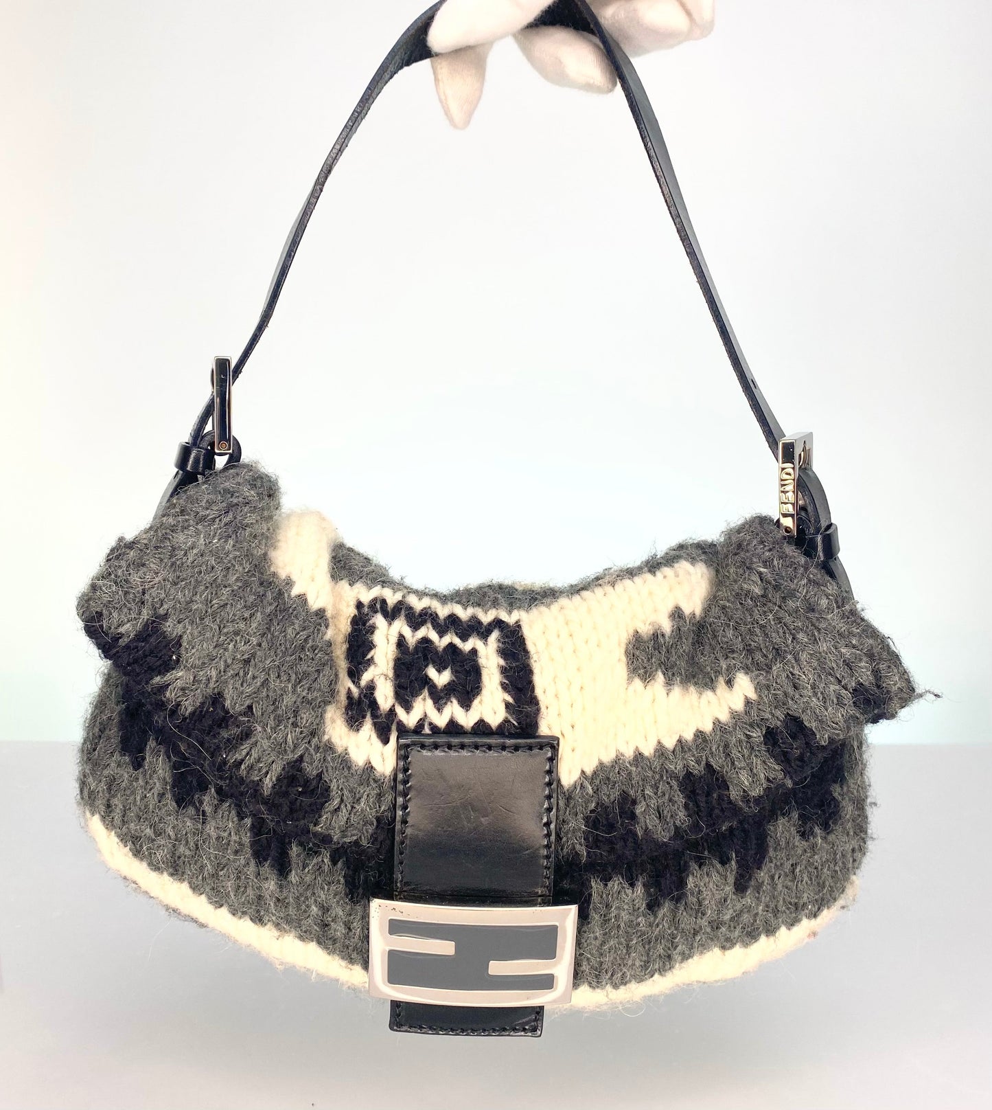 Preloved Fendi Sweater Knit Baguette