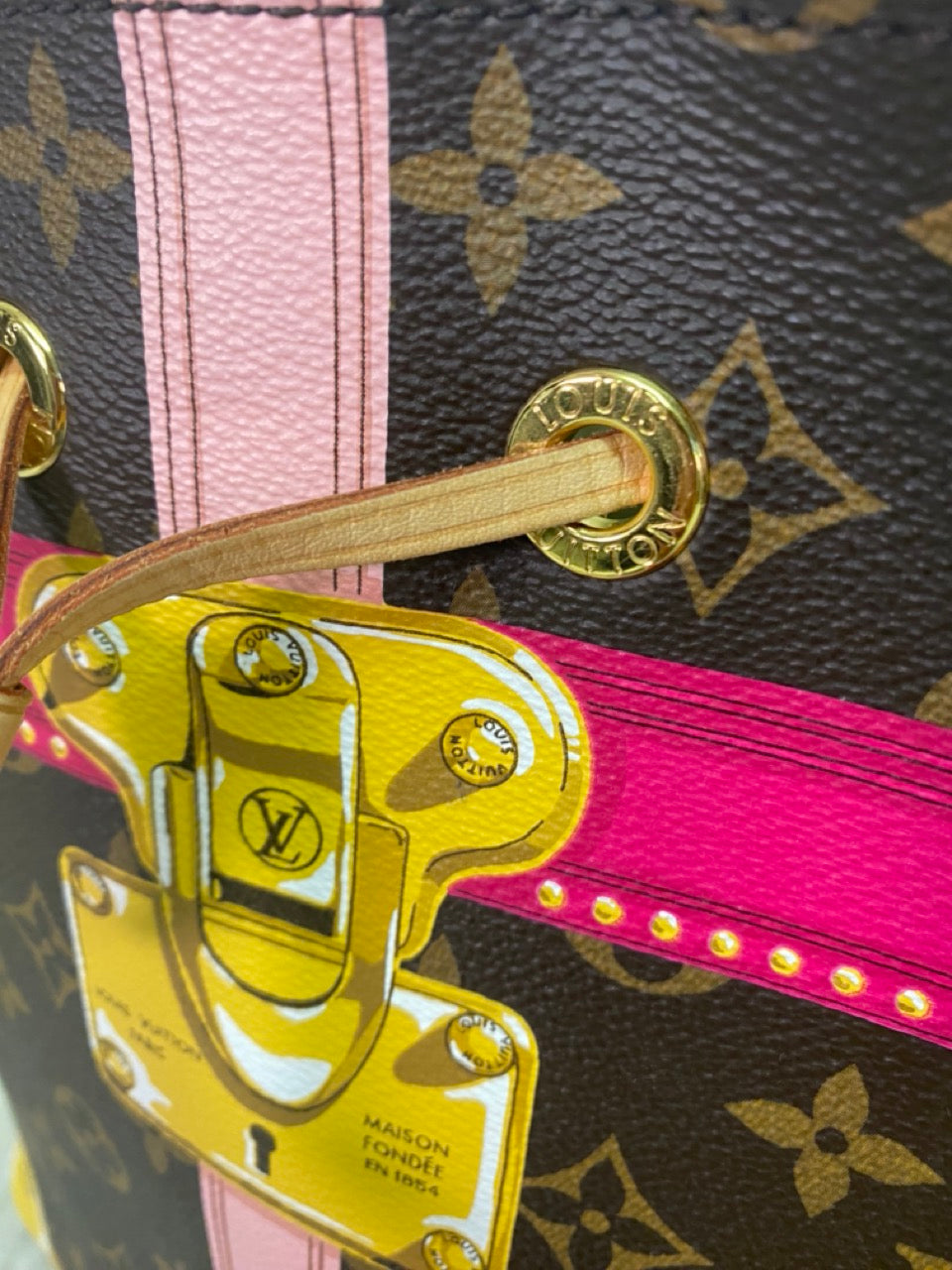 Louis Vuitton Preloved Neo Noe' Bucket Bag Summer Trunk