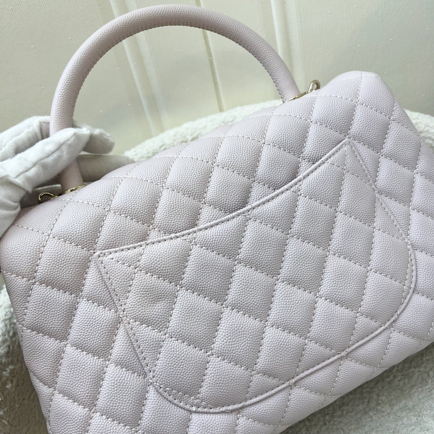 Chanel Medium 29cm Coco Handle in 20A Lilac Caviar and LGHW