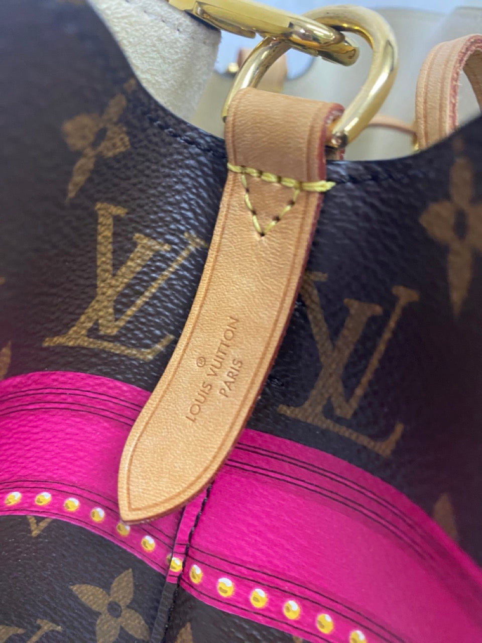 Louis Vuitton Preloved Neo Noe' Bucket Bag Summer Trunk